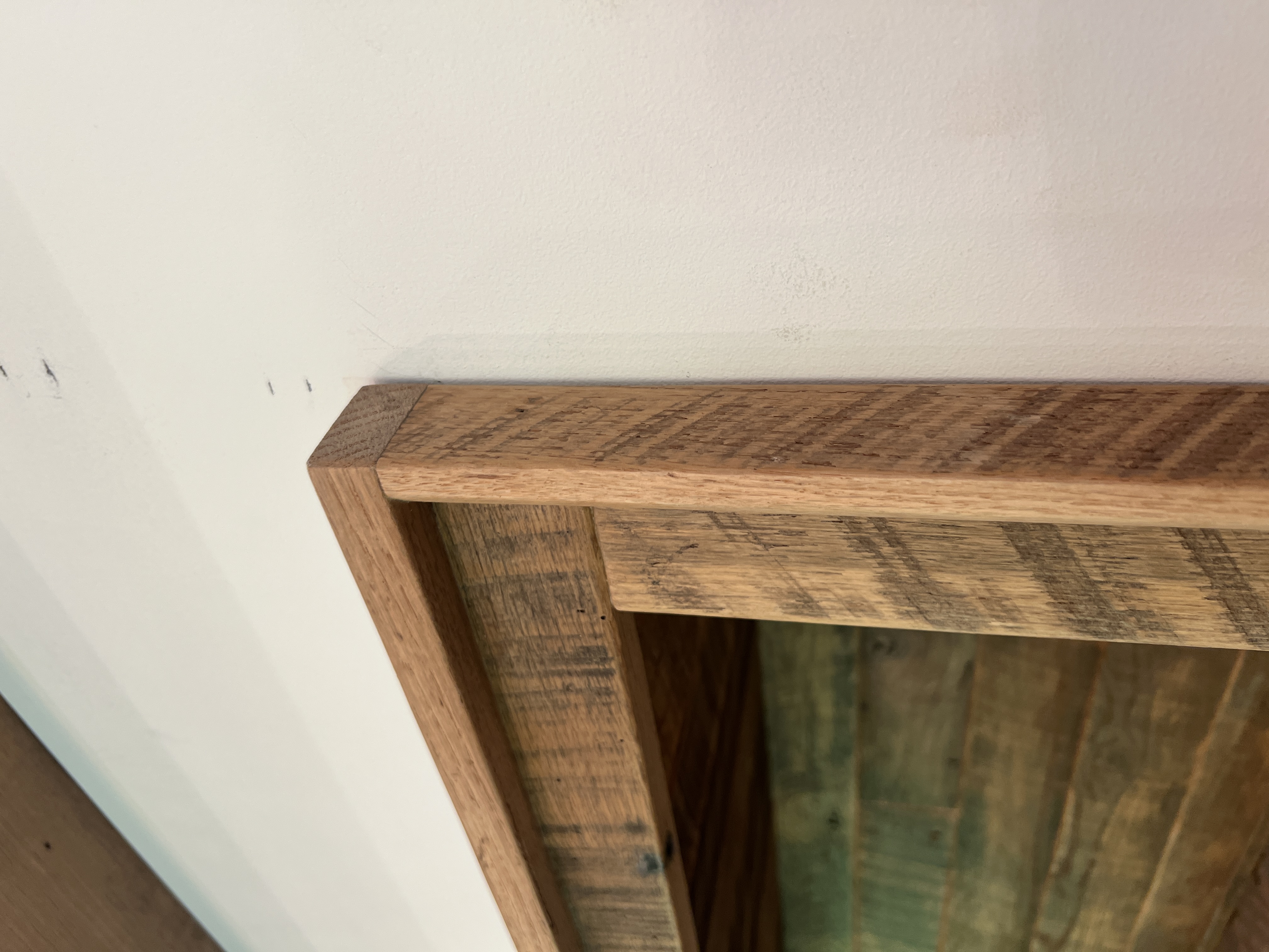 Another angle of reclaimed wood corner joinery detail